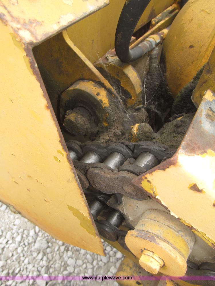 image for item F7024 Vermeer M470 articulated trencher