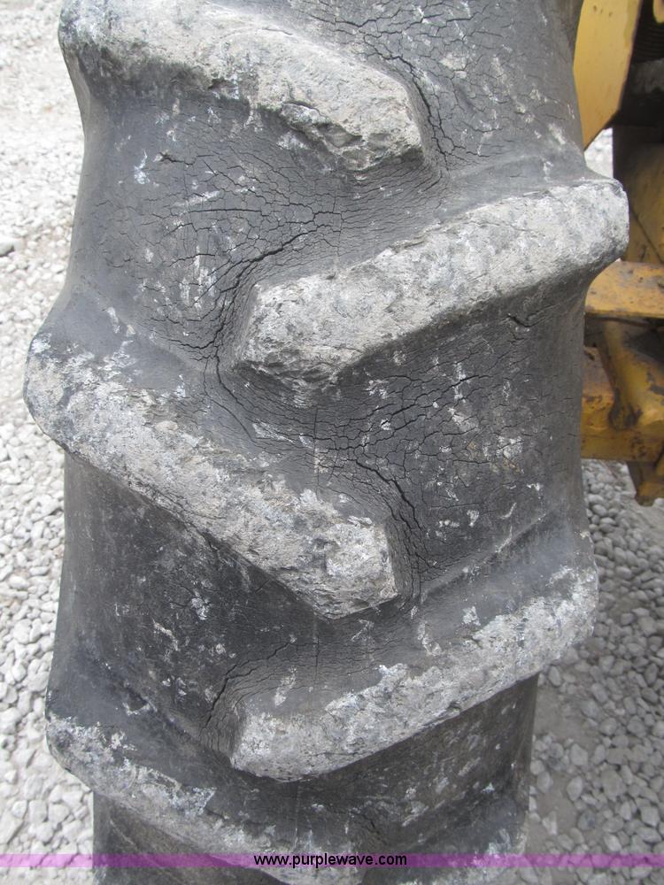 image for item F7024 Vermeer M470 articulated trencher