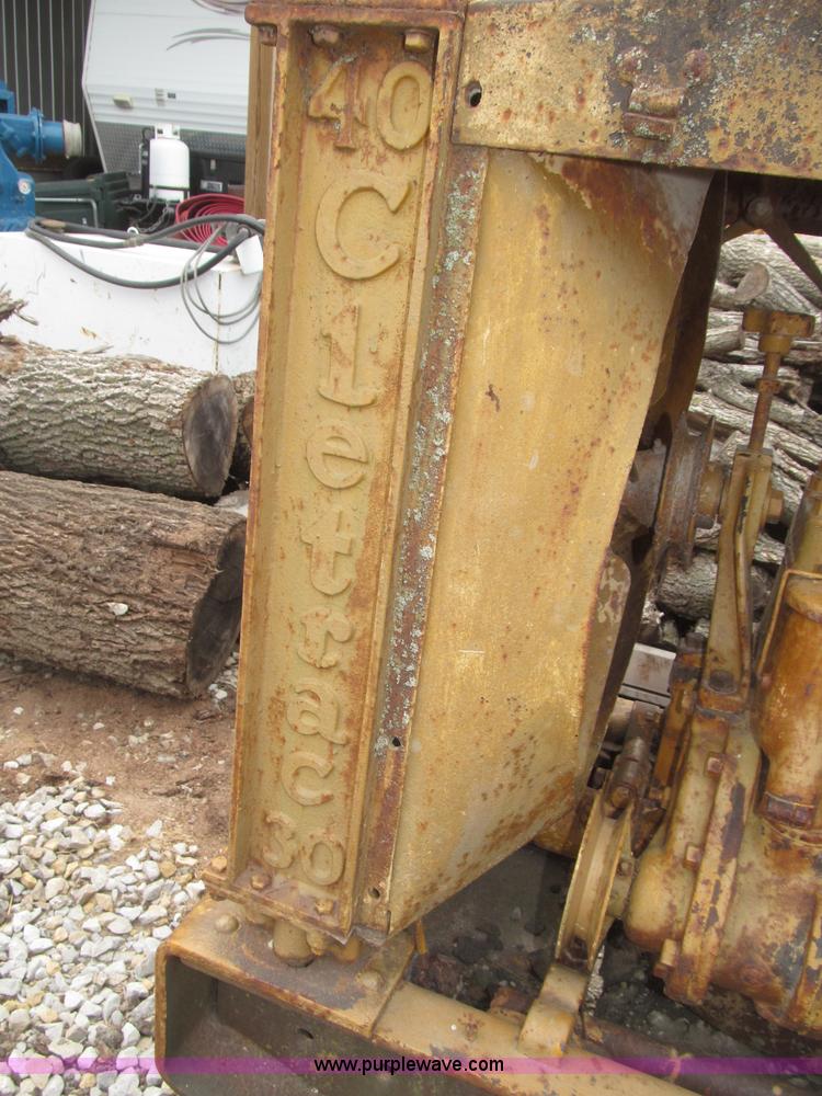 image for item F7025 Oliver CleTrac dozer