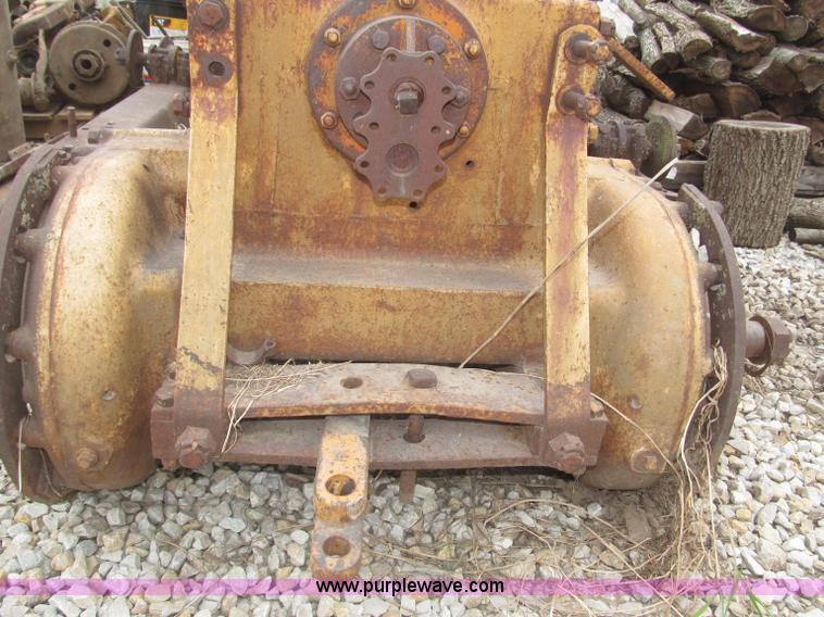 image for item F7025 Oliver CleTrac dozer