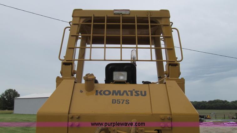 image for item G2019 1985 Komatsu D57S track loader
