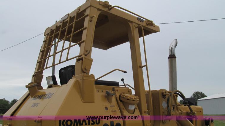 image for item G2019 1985 Komatsu D57S track loader