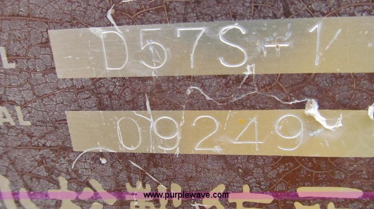 image for item G2019 1985 Komatsu D57S track loader