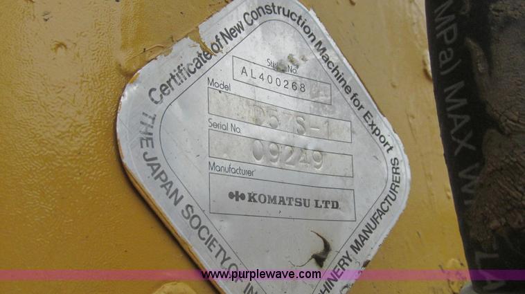 image for item G2019 1985 Komatsu D57S track loader