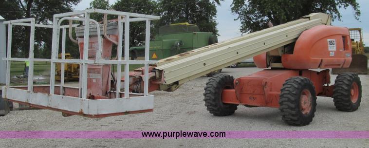 image for item G2020 1997 JLG 600S boom lift