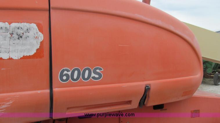 image for item G2020 1997 JLG 600S boom lift
