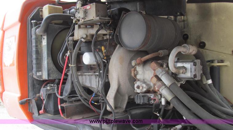 image for item G2020 1997 JLG 600S boom lift