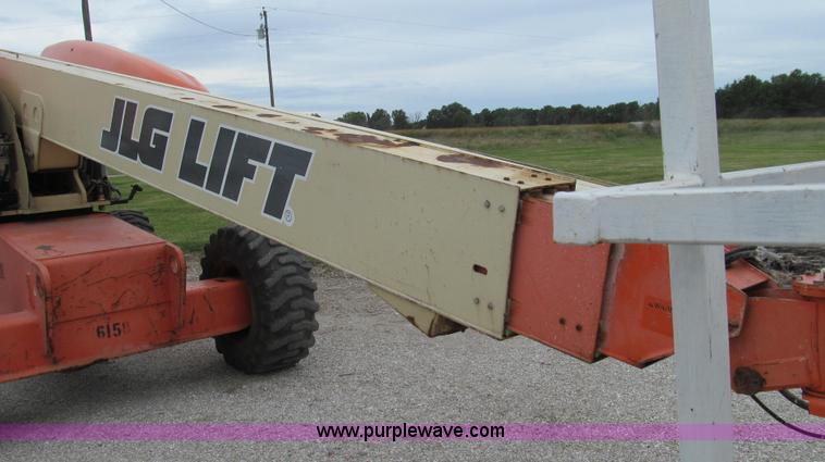 image for item G2020 1997 JLG 600S boom lift