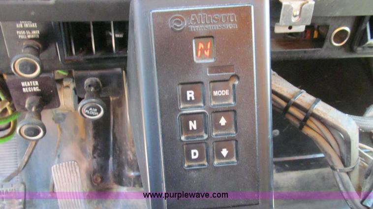 image for item G2021 2002 International F2554 dump truck