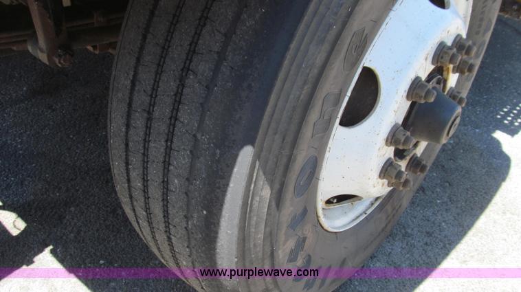 image for item G2022 1999 International 4900 dump truck