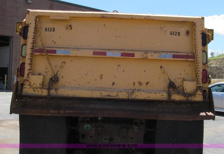 image for item G2022 1999 International 4900 dump truck