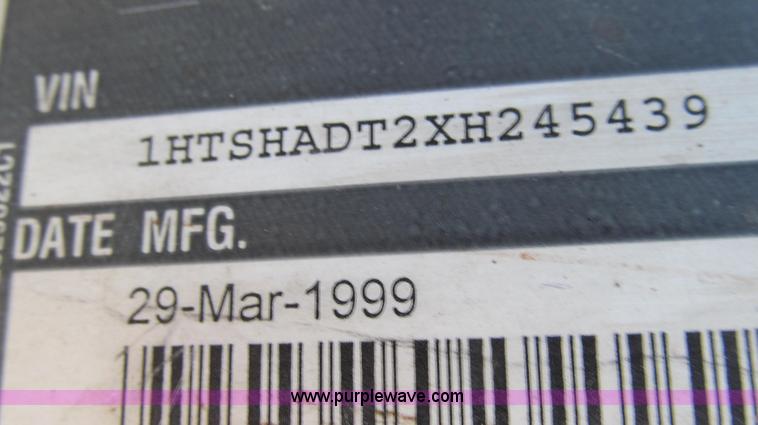 image for item G2022 1999 International 4900 dump truck