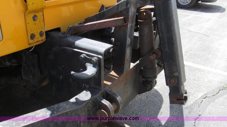 image for item G2027 1999 International 4900 dump truck