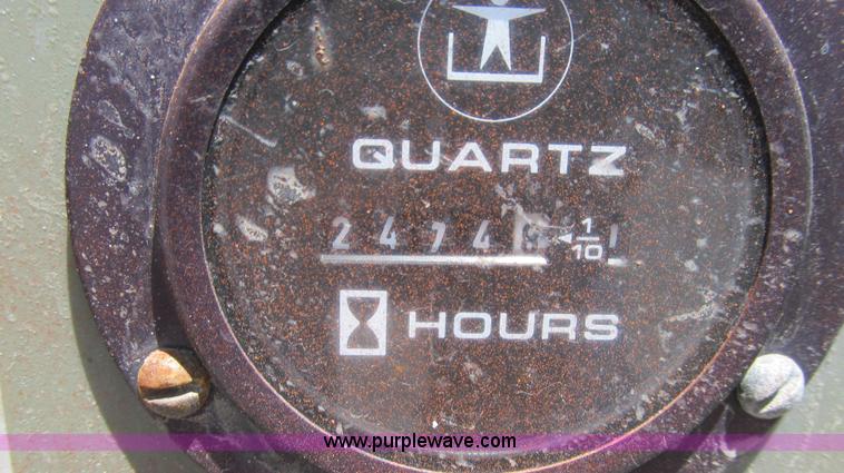 image for item G2028 2000 JLG 33RTS scissor lift