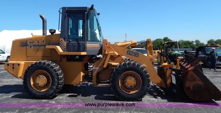image for item G3264 1998 Case 621B wheel loader