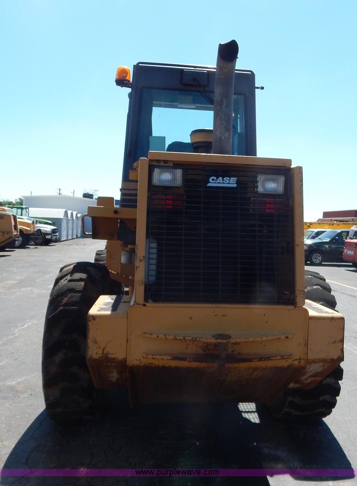 image for item G3264 1998 Case 621B wheel loader