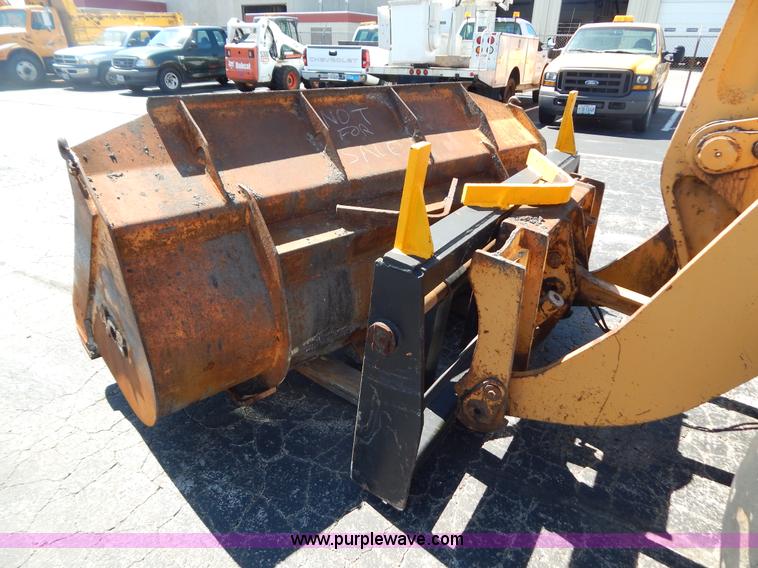 image for item G3264 1998 Case 621B wheel loader