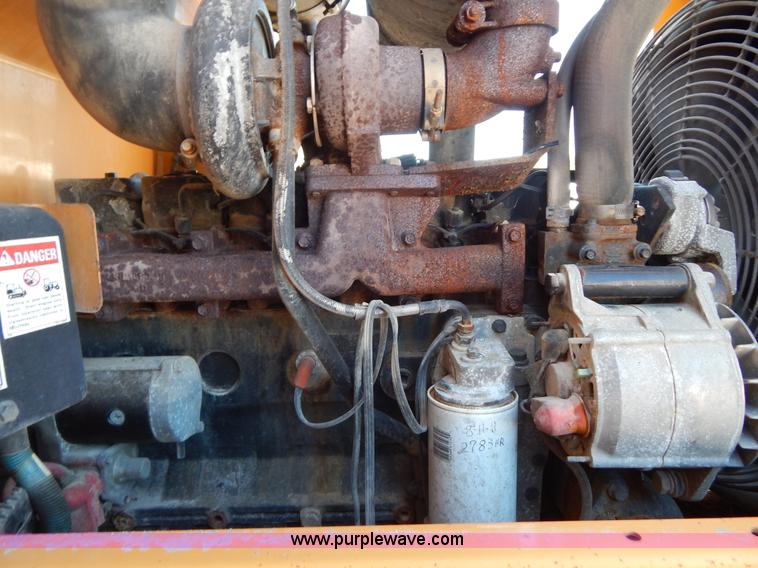 image for item G3264 1998 Case 621B wheel loader