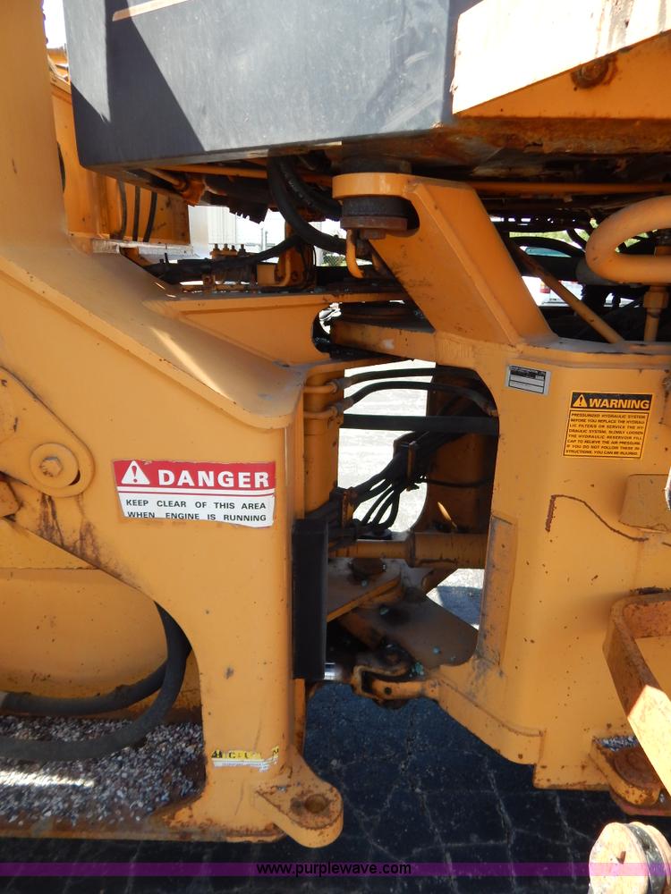 image for item G3264 1998 Case 621B wheel loader