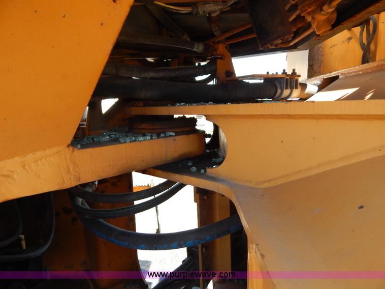 image for item G3264 1998 Case 621B wheel loader