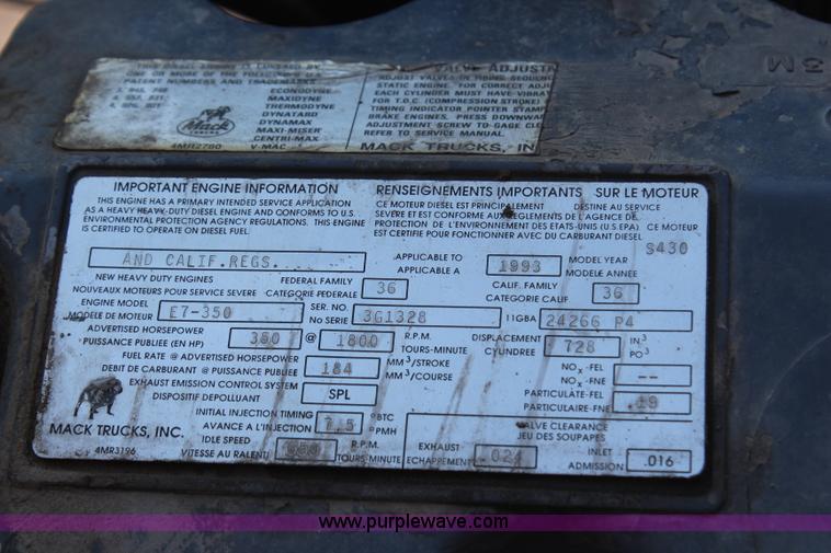 image for item G5022 1994 Mack RD688S dump truck