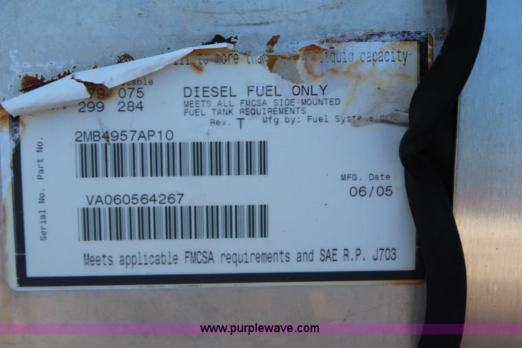 image for item G5022 1994 Mack RD688S dump truck