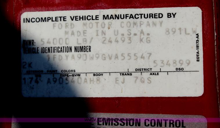 image for item G5023 1986 Ford LTL9000 semi truck