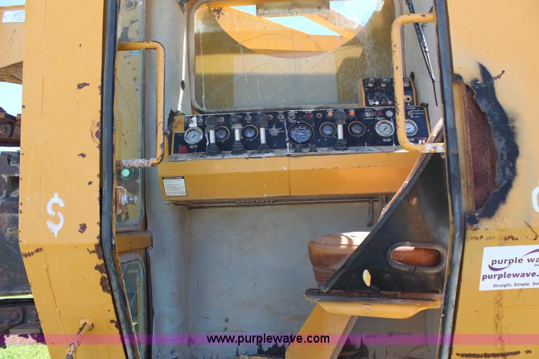 image for item G5050 1998 Vermeer T850 trencher