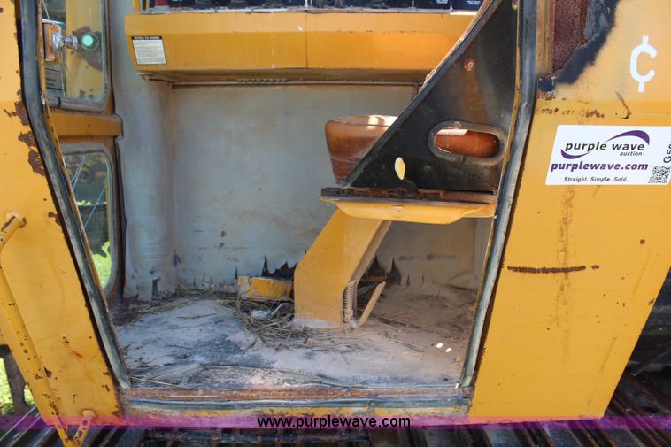 image for item G5050 1998 Vermeer T850 trencher