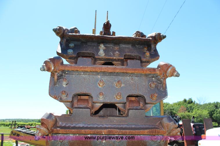 image for item G5050 1998 Vermeer T850 trencher