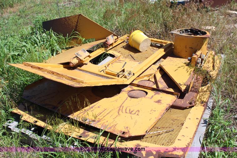 image for item G5050 1998 Vermeer T850 trencher