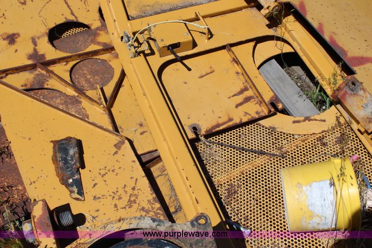 image for item G5050 1998 Vermeer T850 trencher