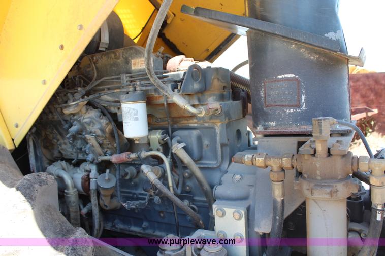 image for item G5058 1999 Bomag vibratory pad foot roller