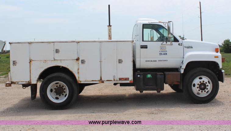 image for item G5072 1996 GMC TopKick service truck