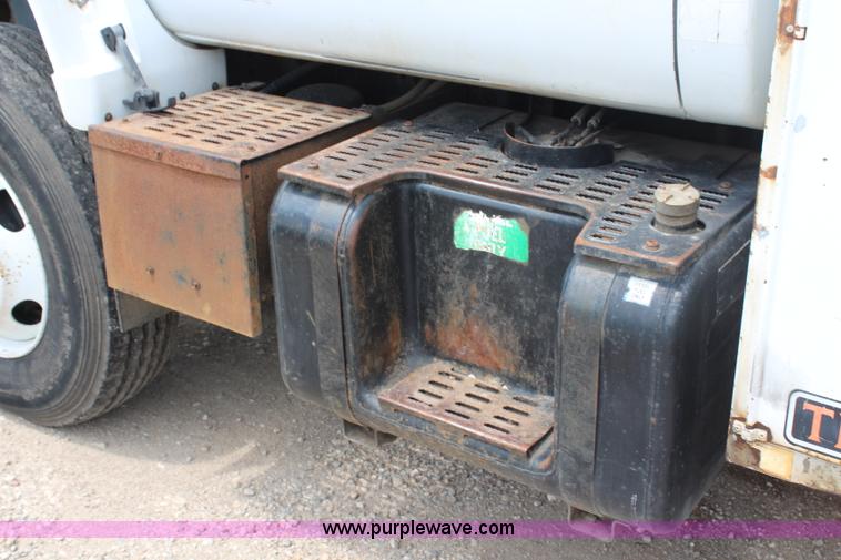 image for item G5072 1996 GMC TopKick service truck