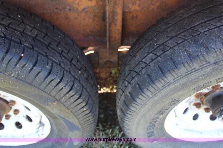 image for item G5198 2006 Redi Haul tandem axle trailer