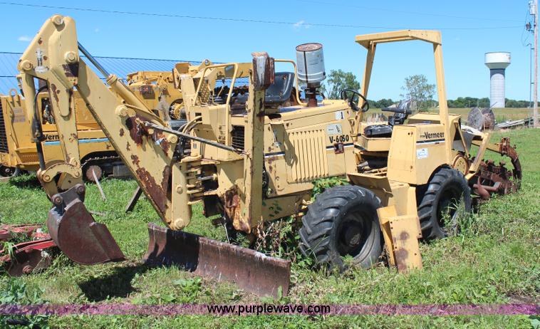 image for item G5201 Vermeer V6050 trencher