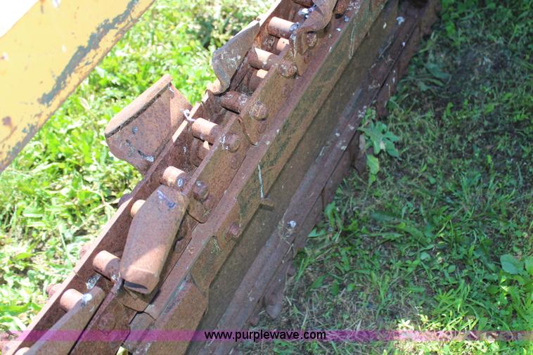 image for item G5201 Vermeer V6050 trencher