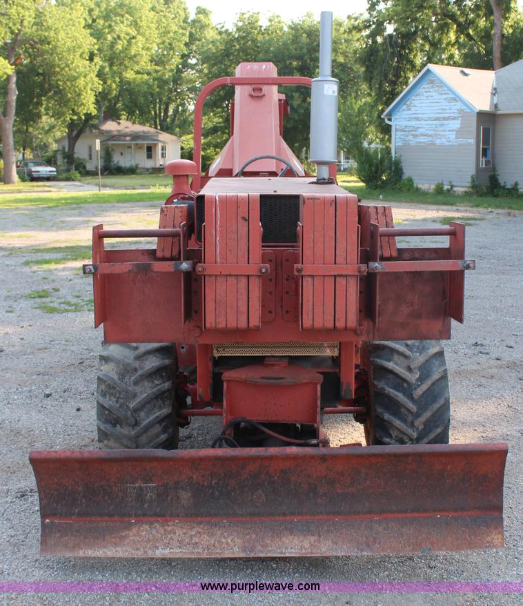 image for item G5205 1981 Ditch Witch 6510 rock saw