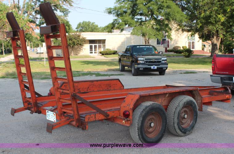 image for item G5206 1978 Belshe tandem axle trencher trailer