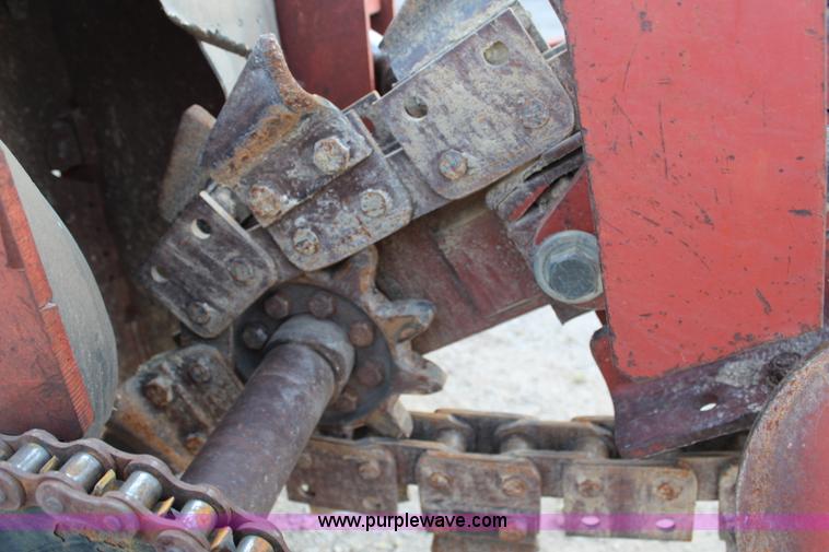 image for item G5207 Ditch Witch 4010 trencher