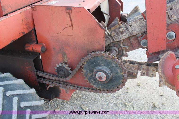 image for item G5207 Ditch Witch 4010 trencher