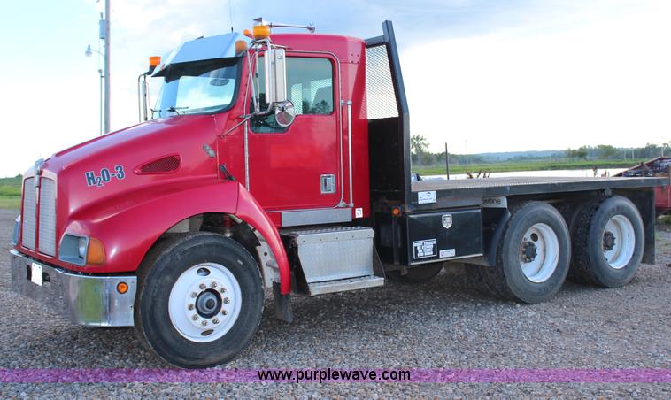image for item G5223 1996 Kenworth T300 flatbed truck