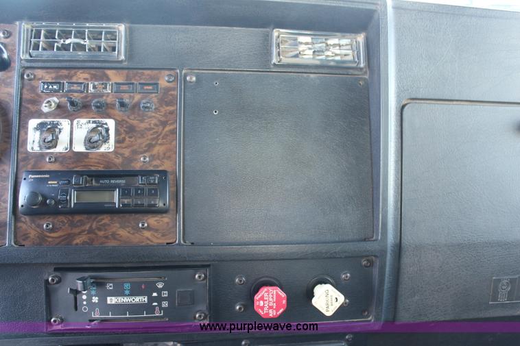 image for item G5223 1996 Kenworth T300 flatbed truck