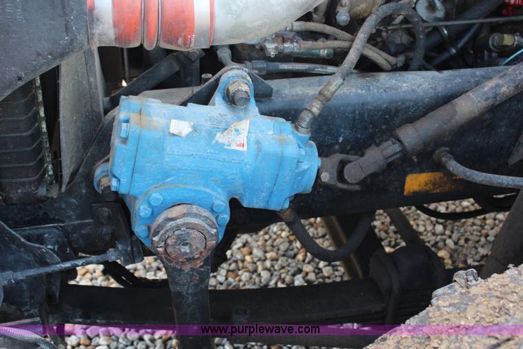 image for item G5223 1996 Kenworth T300 flatbed truck