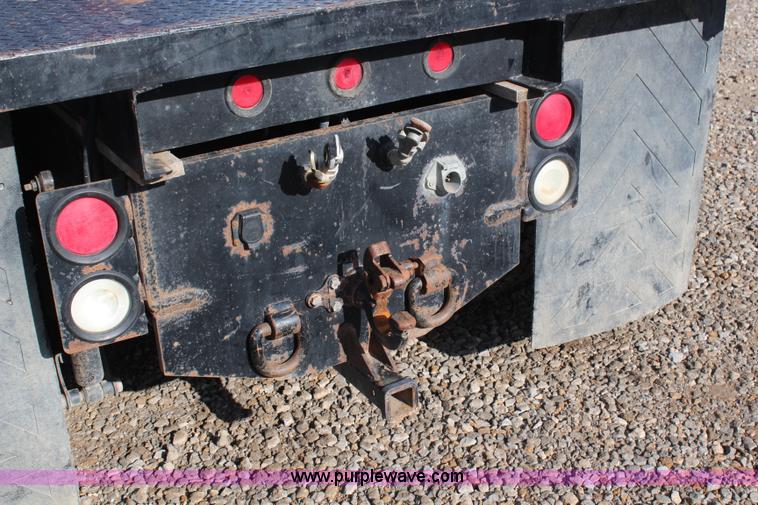 image for item G5223 1996 Kenworth T300 flatbed truck