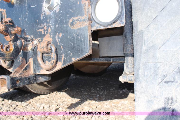 image for item G5223 1996 Kenworth T300 flatbed truck