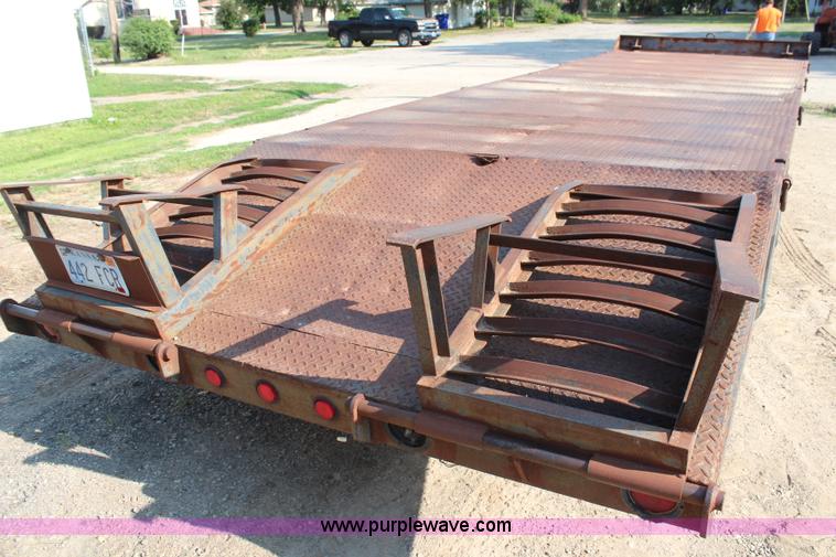 image for item G5227 1977 Trojan tandem axle trailer