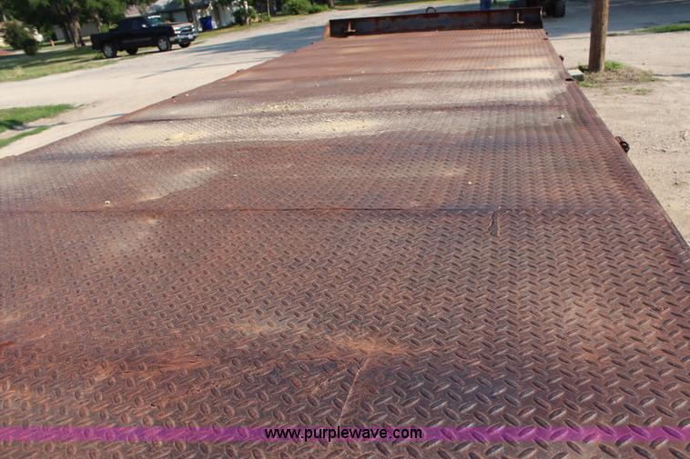 image for item G5227 1977 Trojan tandem axle trailer