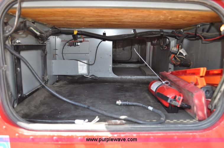 image for item G6059 1998 International 9200 Eagle semi truck